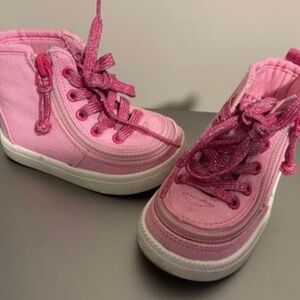 Billy Full Zip Shoes - Size 5